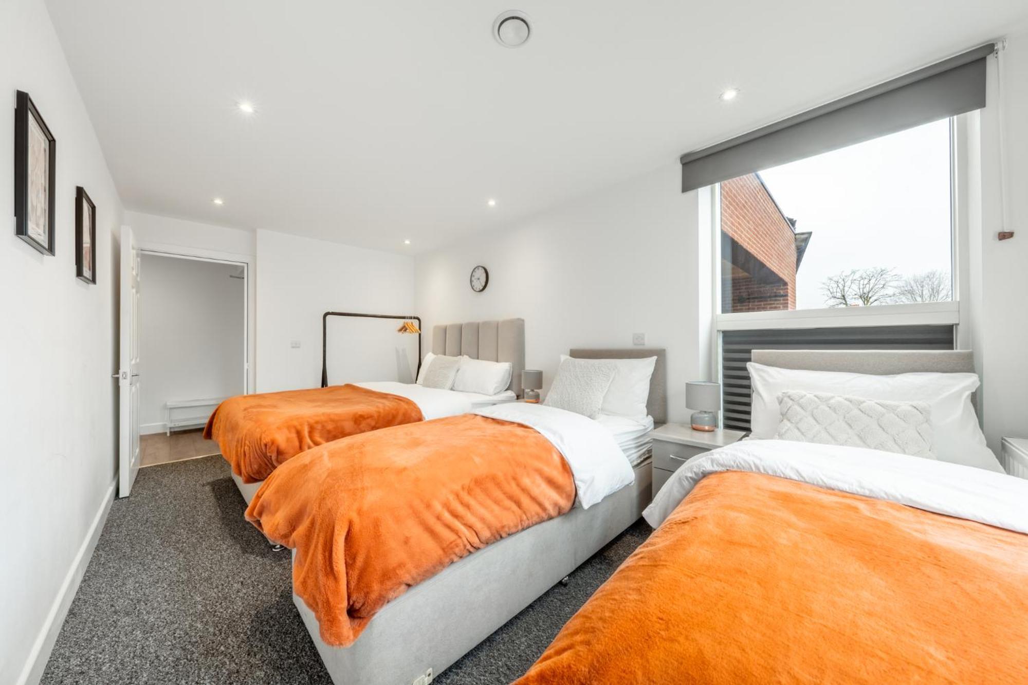London Edgware Station Apartamento Exterior foto